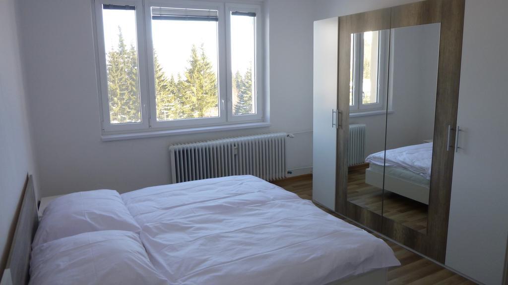 Apartmanovy Byt Pri Zubacke Штрба Номер фото